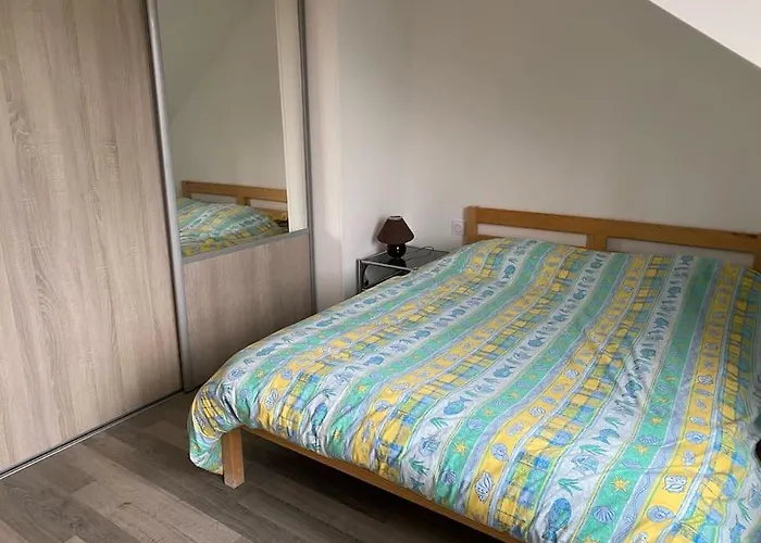 Maison Confortable Pour 10 Personnes Avec Jacuzzi Villa *