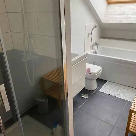 빌라 Maison Confortable Pour 10 Personnes Avec Jacuzzi 울가트